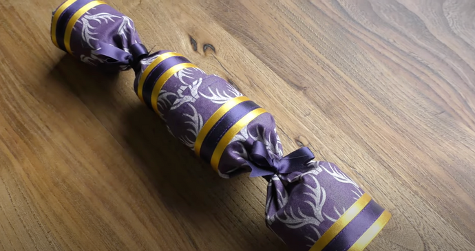 How to make Pull-able re-usable Fabric Crackers